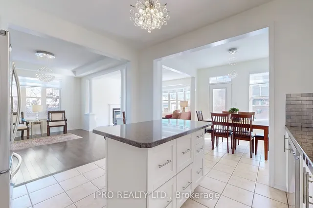 Additional image 15 of 730 Bolingbroke Dr