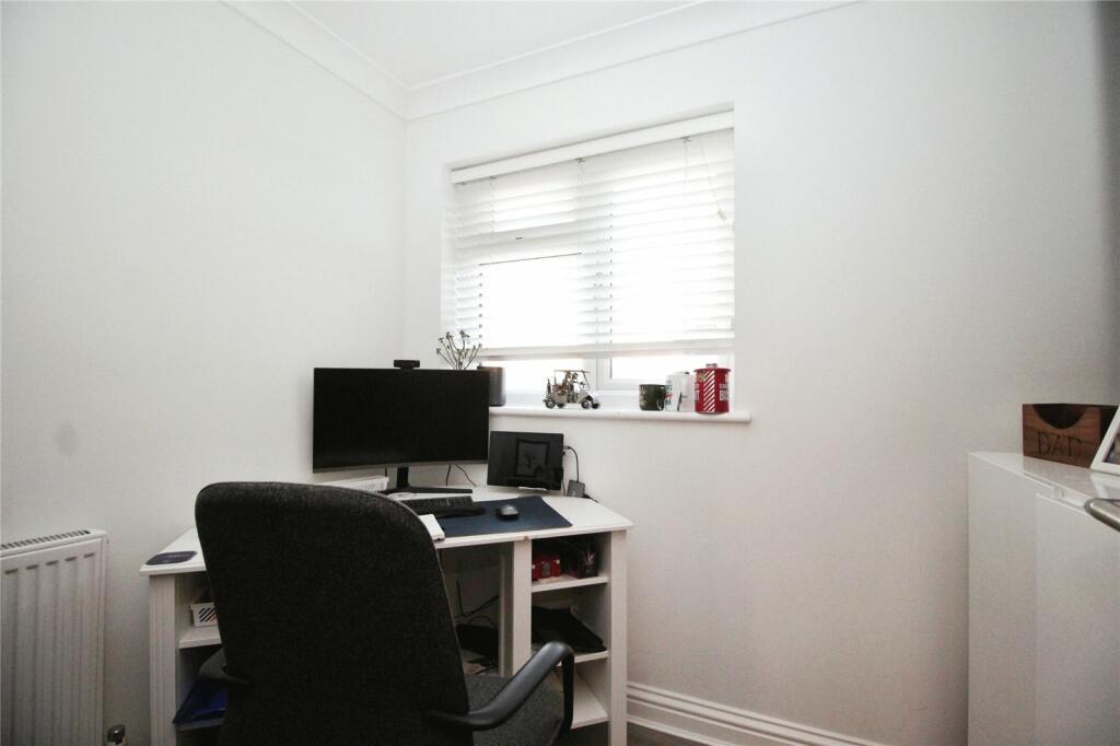 Additional image 13 of Poulders Gardens, Sandwich, Kent, CT13