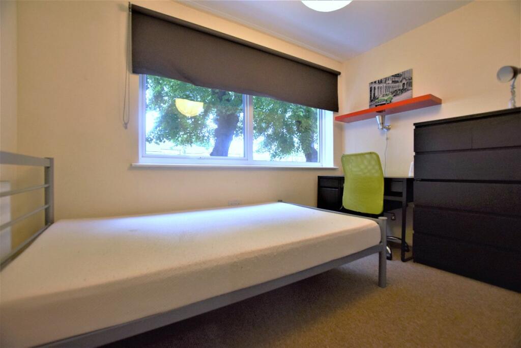 Additional image 9 of 5 Bed Student Home - Teddington Close