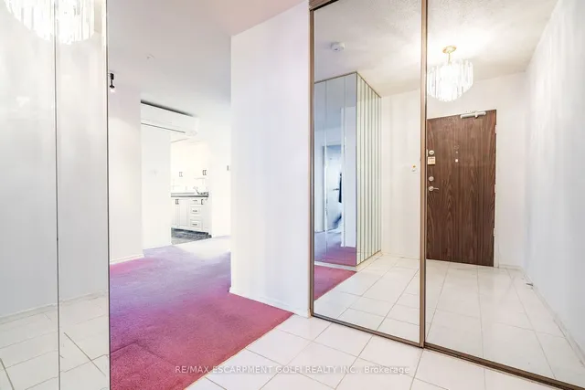 Additional image 7 of 75 Queen St Unit 1804