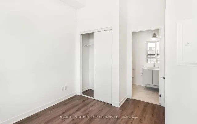 Additional image 30 of 405 Dundas St Unit 238