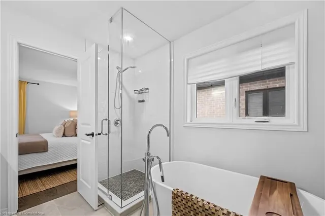 Additional image 24 of 556 Highway No. 8