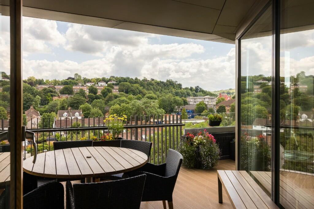 Additional image 8 of Brighton Road, Purley, Croydon(London Borough), CR8