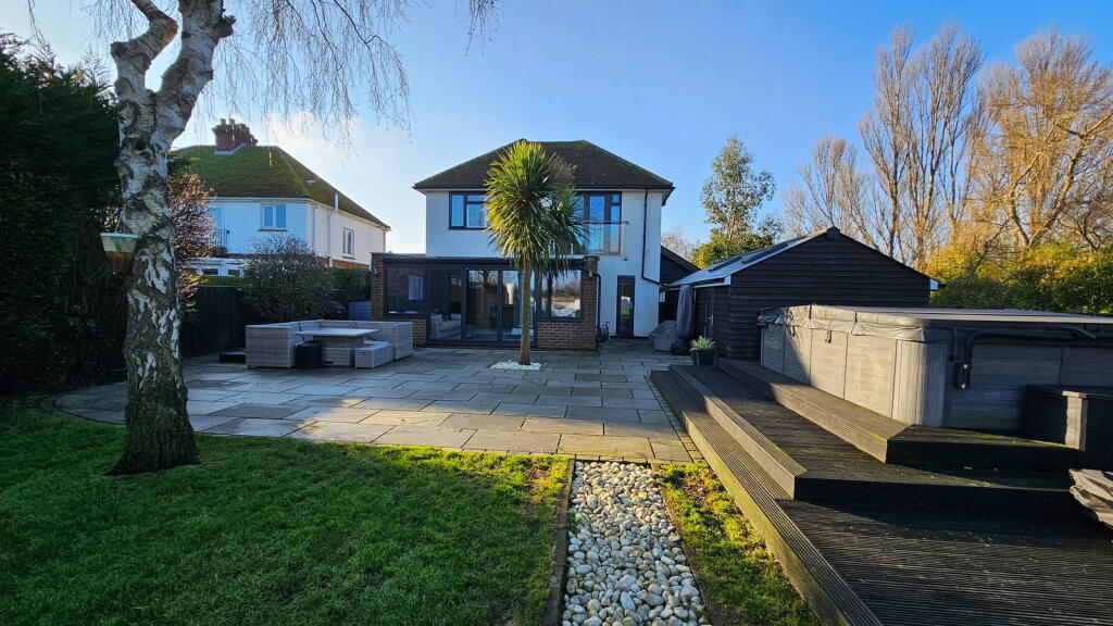 Additional image 10 of Sandown Road, Sandwich, CT13 9NY