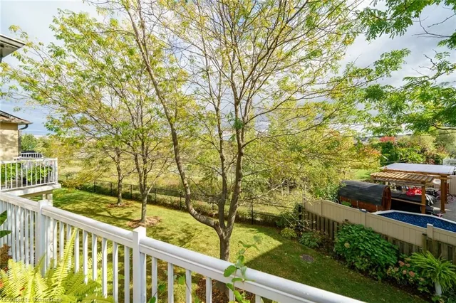 Additional image 11 of 61 Cloverleaf Dr Unit 2