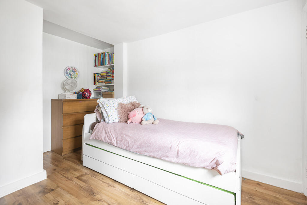 Additional image 4 of Kingswood Avenue, Thornton Heath, CR7