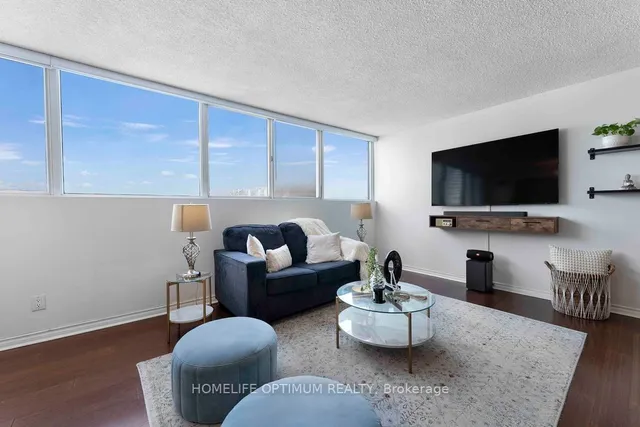 Additional image 6 of 3700 Kaneff Cres Unit 1408