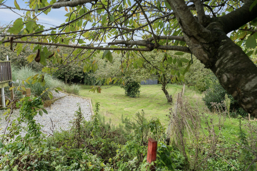 Additional image 20 of Hollands Hill, Martin Mill, Dover, Kent, CT15 5LB