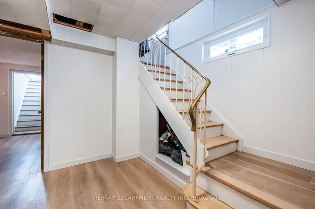 Additional image 24 of 289 Mill St