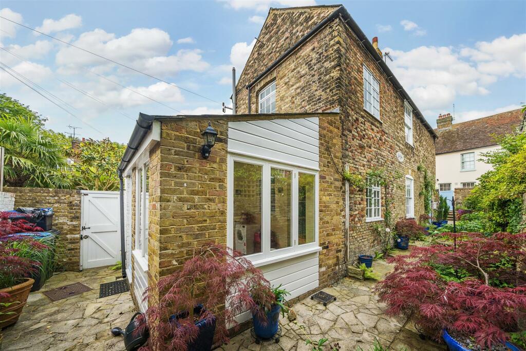 Additional image 22 of Upper Strand Street, Sandwich