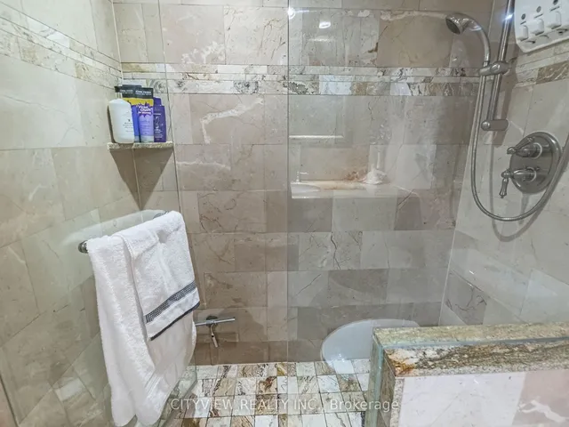 Additional image 24 of 3700 Kaneff Cres Unit 212