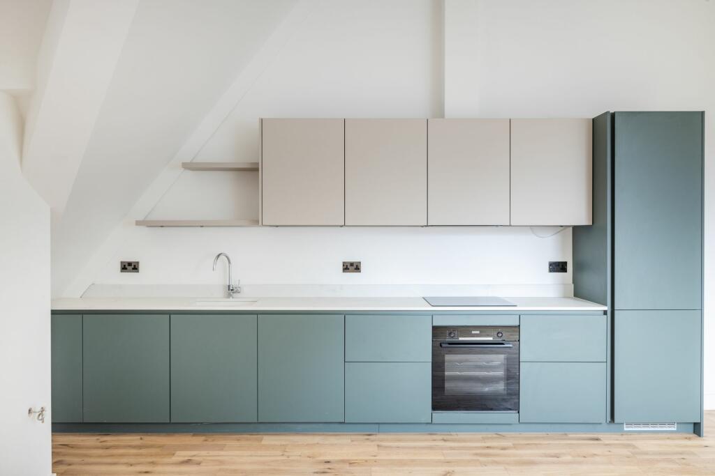 Additional image 12 of Seaton Court, Russell Hill, Purley