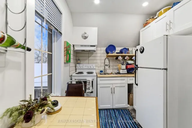 Additional image 19 of 173 Harmony Ave