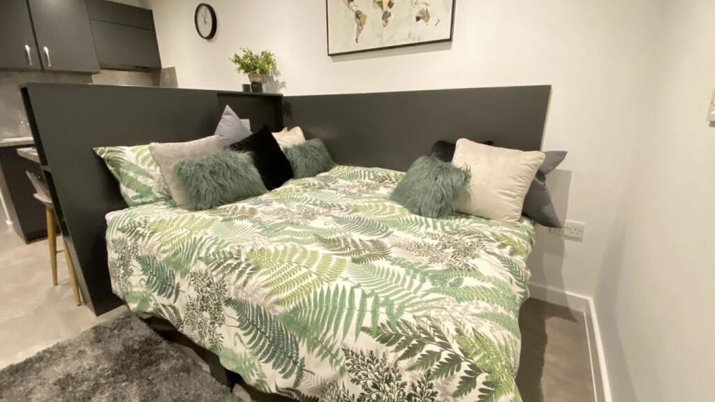 Additional image 11 of 8 Griffin Westgate One: 3675