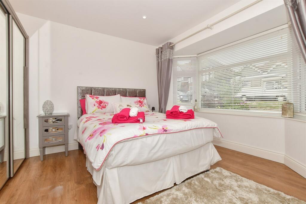 Additional image 8 of Cumberland Avenue, Broadstairs, Kent