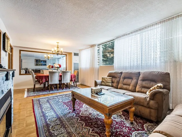 Additional image 5 of 3700 Kaneff Cres Unit 212