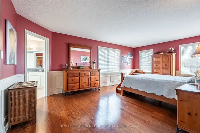 Additional image 16 of 5 Bridle St