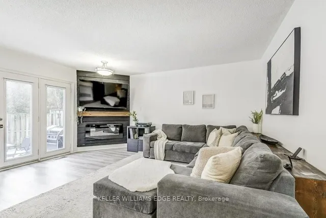 Additional image 13 of 2774 King St Unit 32