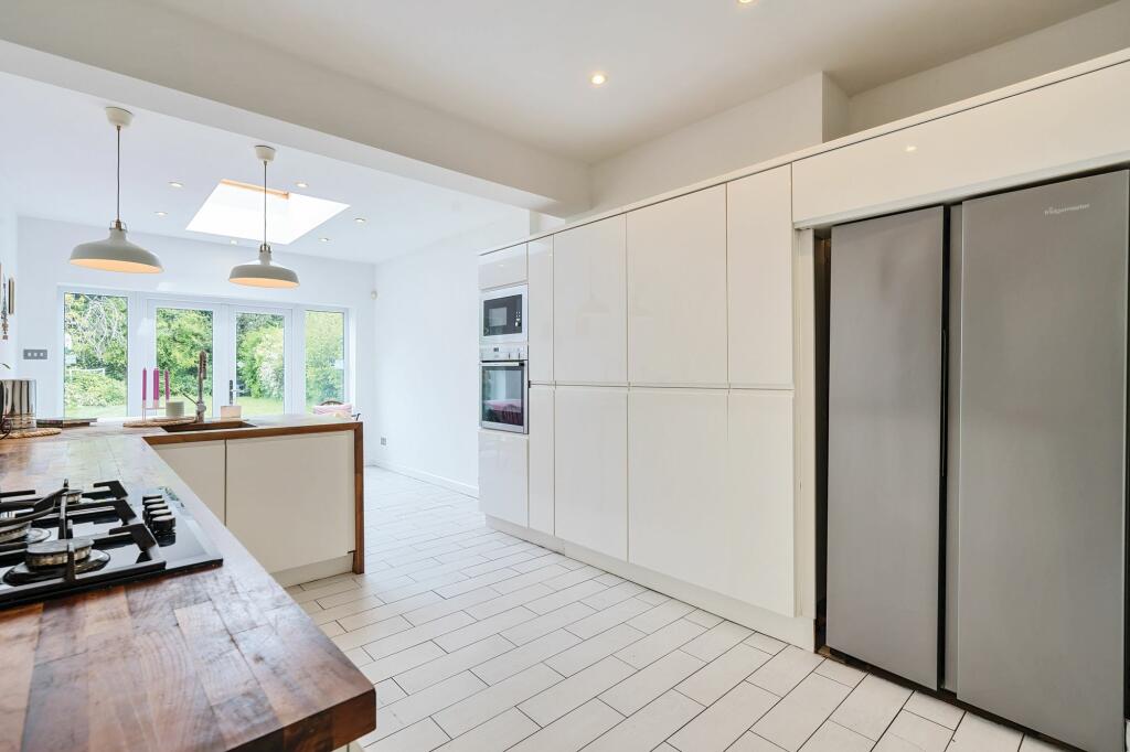 Additional image 7 of Woodcote Road, Purley, CR8