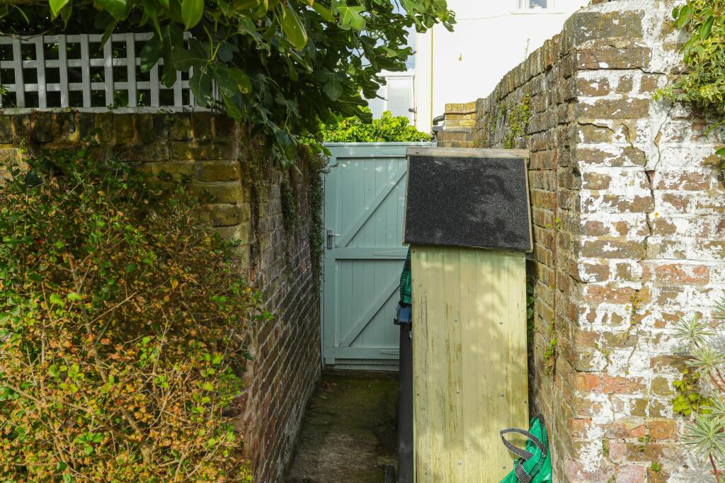 Additional image 18 of Victoria Road, Deal, CT14