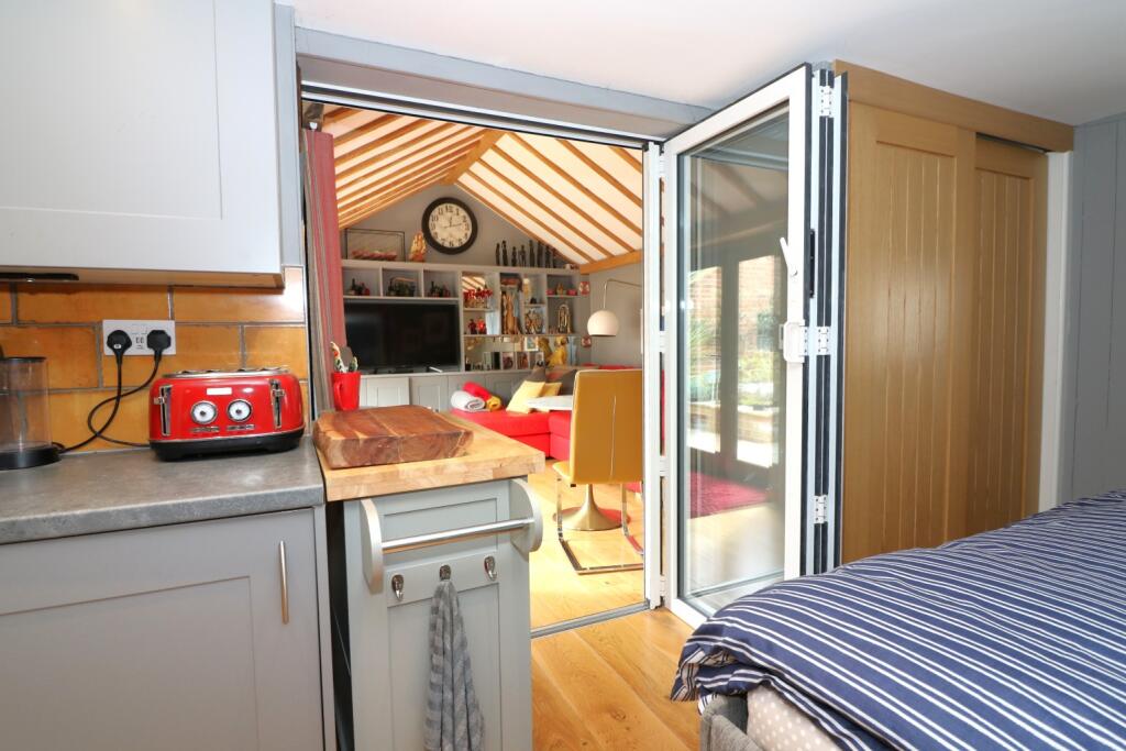 Additional image 23 of Loop Street, Sandwich