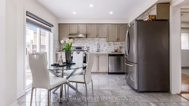 Additional image 12 of 27 Earl Grey Cres