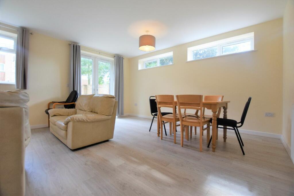 Additional image 2 of 4 bed Student Home - CCCU - 1a Arran Mews