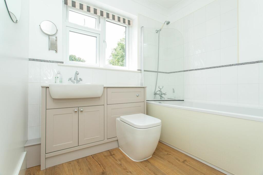 Additional image 12 of Shooters Hill, Eythorne, CT15