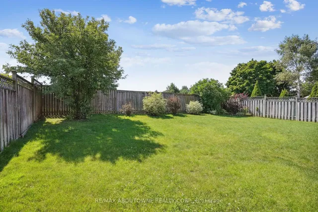 Additional image 33 of 1008 Glenbrook Ave