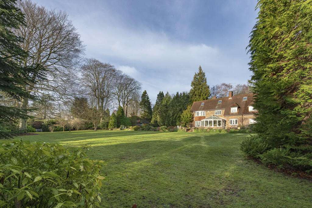 Additional image 15 of Webb Estate, Purley, Surrey