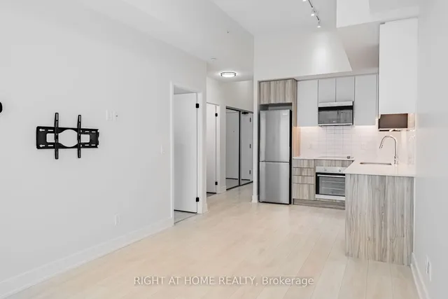 Additional image 13 of 2485 Taunton Rd Unit 451