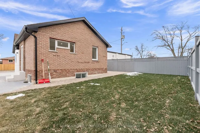 Additional image 17 of 477 Melvin Ave