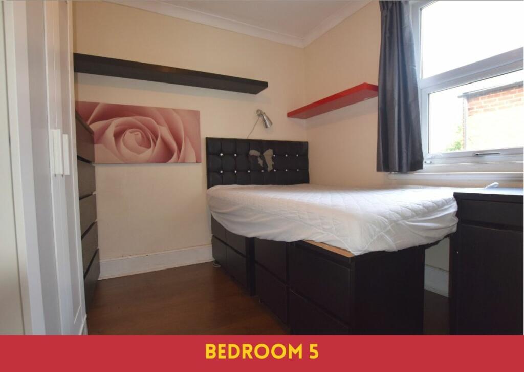 Additional image 7 of 6 Bedroom Student Home - 113 Sturry Road