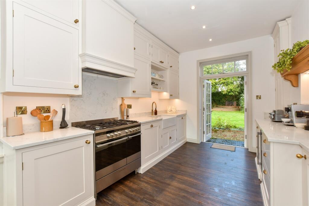 Additional image 7 of The Street, Woodnesborough, Sandwich, Kent