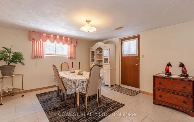 Additional image 25 of 19 Village Dr