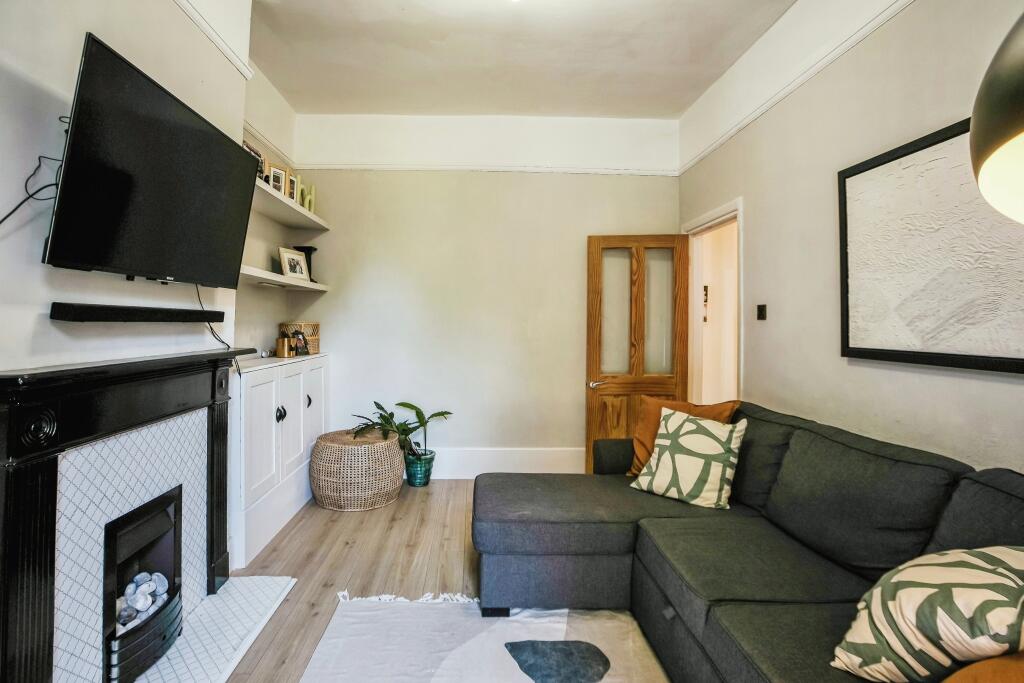 Additional image 9 of Bensham Manor Road, Thornton Heath, CR7