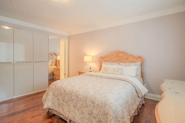 Additional image 20 of 56 Cameo St