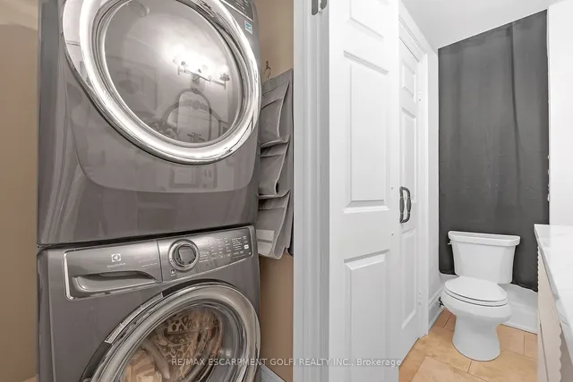 Additional image 34 of 86 Herkimer St Unit 13