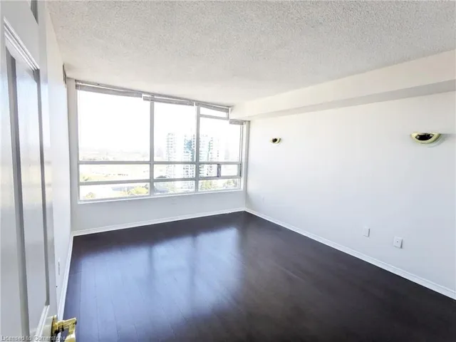 Additional image 18 of 50 Kingsbridge Garden Cir Unit 1807