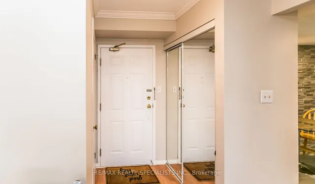 Additional image 23 of 5080 Pinedale Ave Unit 403