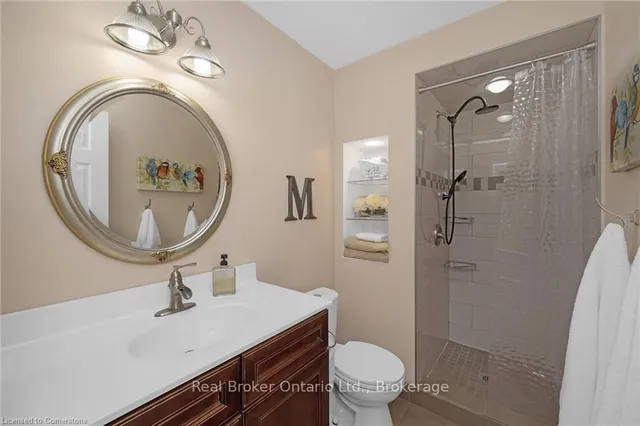 Additional image 15 of 533 Hayward Cres