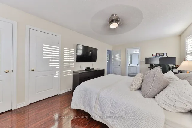 Additional image 21 of 1298 Tupper Dr