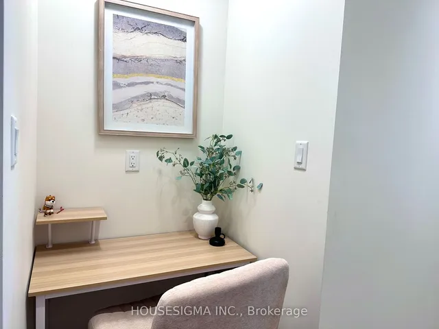 Additional image 17 of 1437 Clarriage Crt