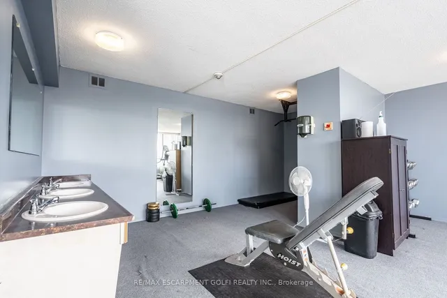 Additional image 29 of 75 Queen St Unit 1804
