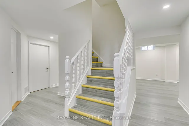 Additional image 38 of 153 Cavendish Crt