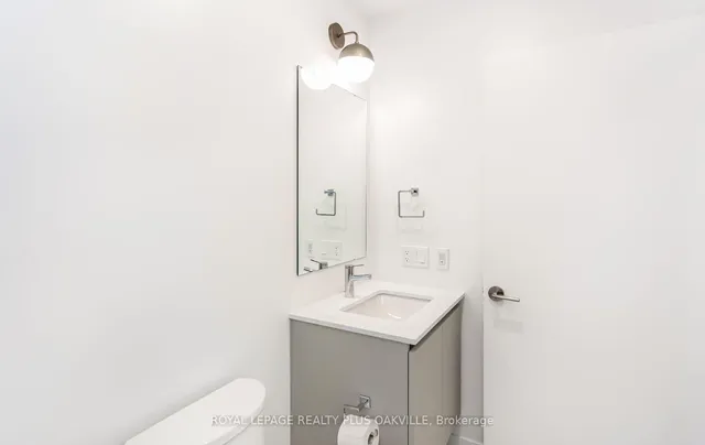 Additional image 26 of 405 Dundas St Unit 238