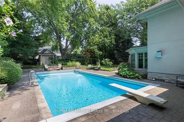 Additional image 32 of 247 Colchester Dr