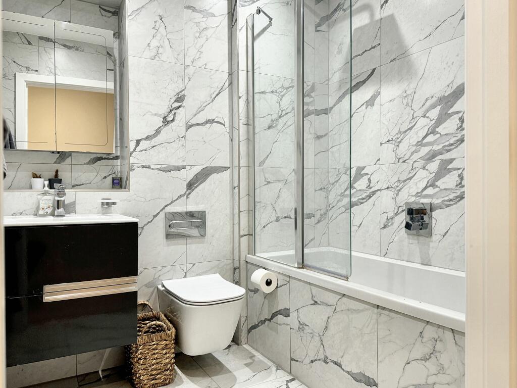 Additional image 11 of Beach Drive, The Horizon, CT11