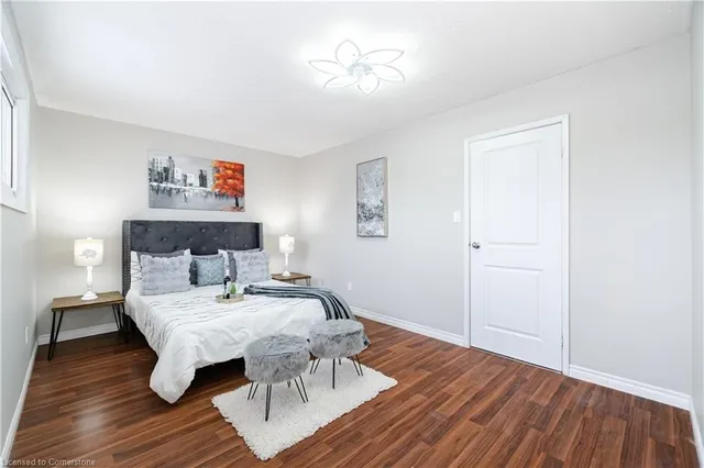 Additional image 23 of 43 Markham Cres