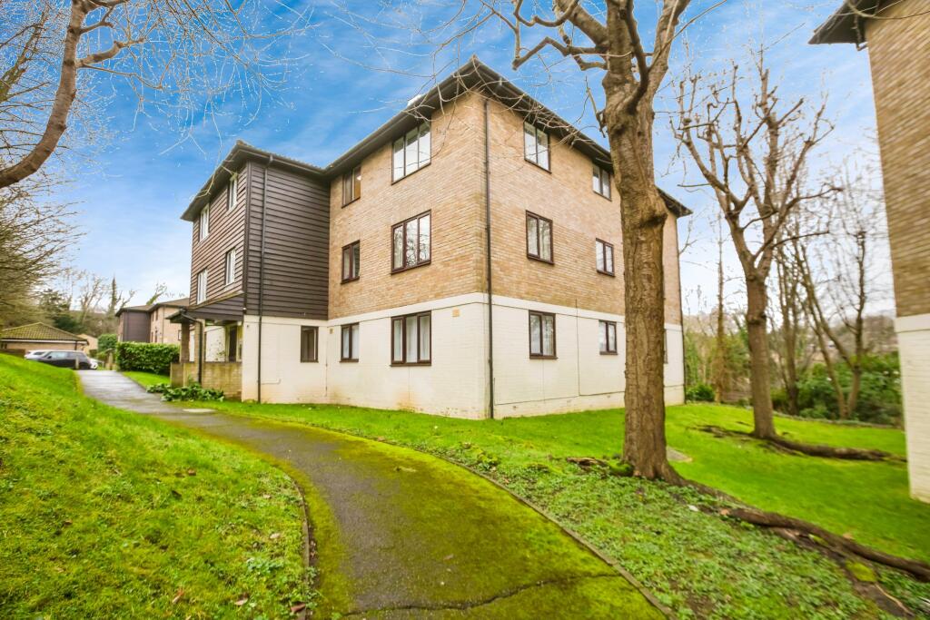 Additional image 7 of Fairbairn Close, Purley, CR8
